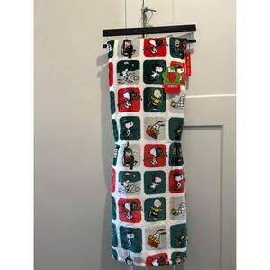 Peanuts Snoopy Throw / Blanket - Ski Skate Snow - NWT